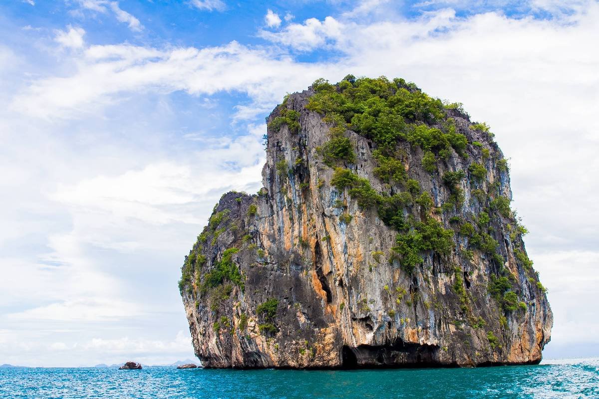James Bond Island Tour Phuket By SpeedBoat
