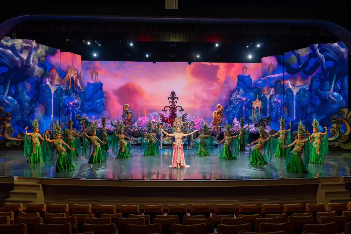 Colosseum Show Pattaya