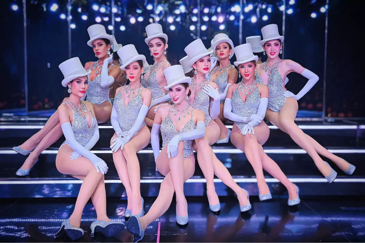 Calypso Cabaret Show & Sunset Dinner Cruise