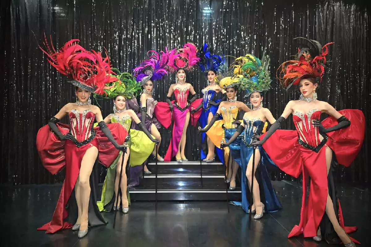 Calypso Cabaret Show & Sunset Dinner Cruise