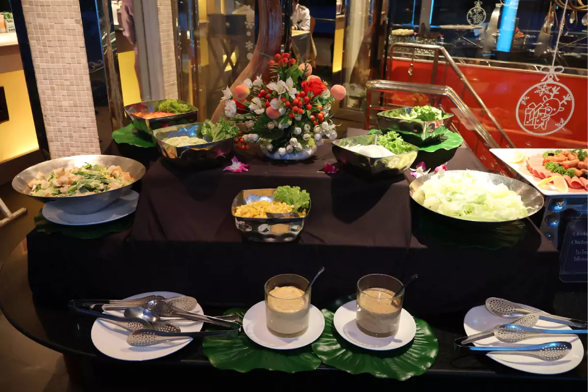 Chaophraya Dinner Cruise Bangkok