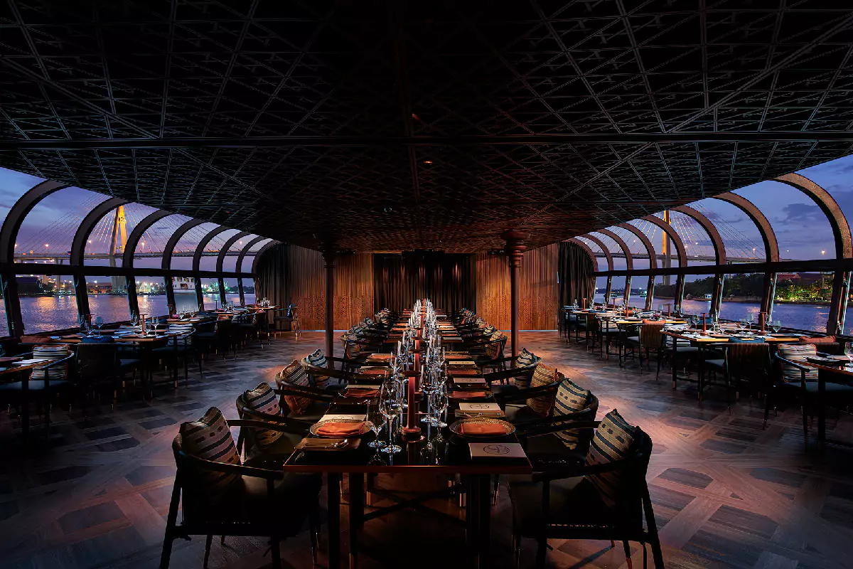 Saffron Dinner Cruise by Banyan Tree Bangkok