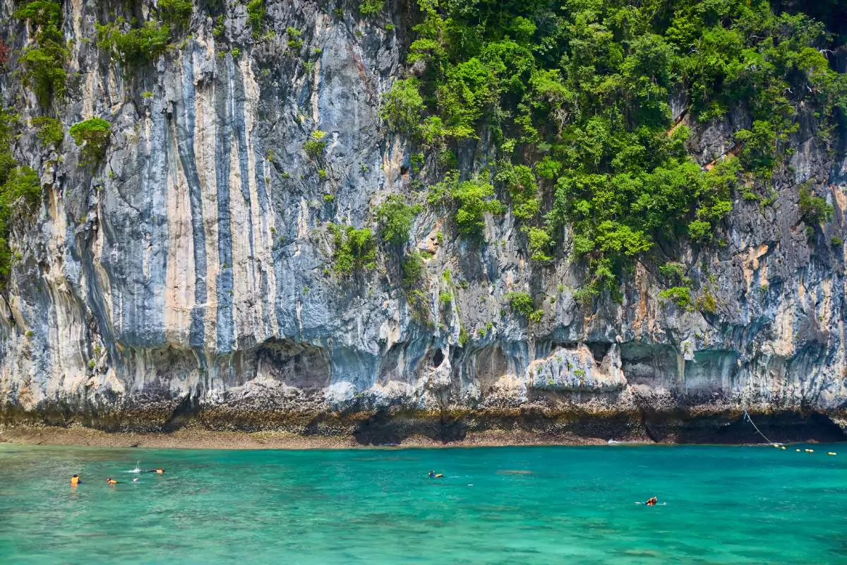 Phi Phi Island Tour Phuket By Big Boat
