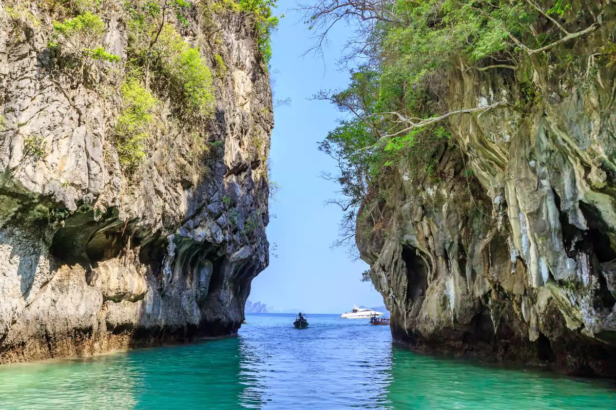 Phi Phi Island & Khai Island & Maya Bay Tour Phuket By SpeedBoat